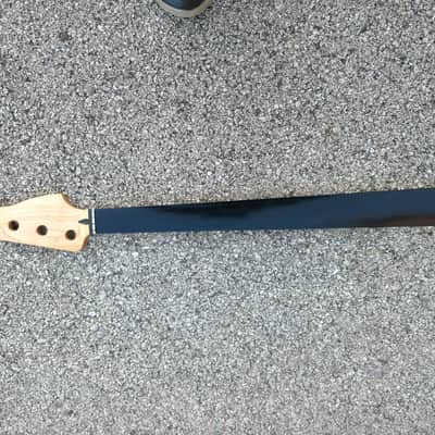 Fender Neck- Fretless Ebonol Fingerboard – 4 String image 5
