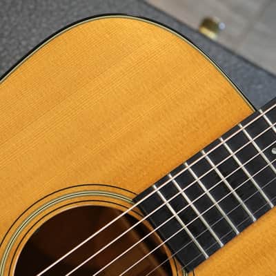 2005 Martin D-18V Vintage Series Dreadnought Acoustic Guitar Natural + OHSC image 3