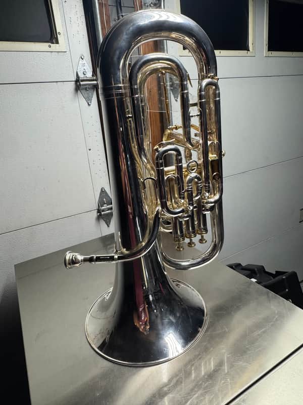 Besson  Prestige euphonium 2052 2010 imagen 1