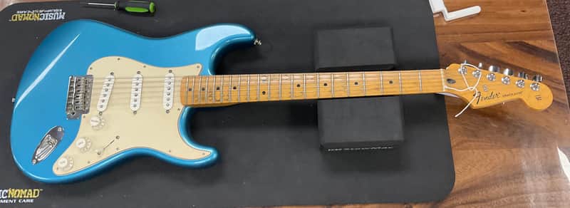 Fender Player Stratocaster Electric Guitar image 1