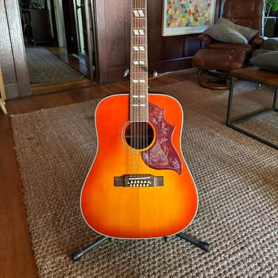Kiso Suzuki Hummingbird 1978 red sunburst 12 string guitar lawsuit
