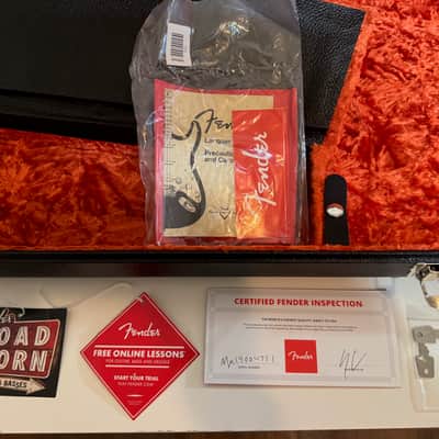 2018 Fender Flea Jazz Bass Road Worn Shell Pink - Mint Condition + G&G Hardshell Case image 18