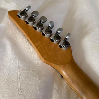 Carvin Bolt SSS Hard Tail - Custom Shop Strat Killer - Made in USA - Vintage Sunburst - 16" Fretboard - Free Pro Setup image 18