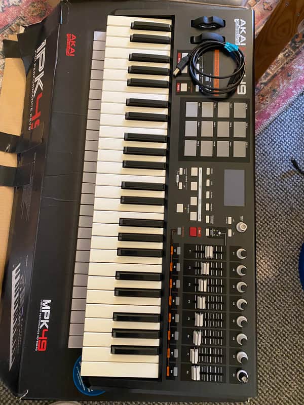 Akai MPK49 MIDI/USB Keyboard Controller | Reverb UK