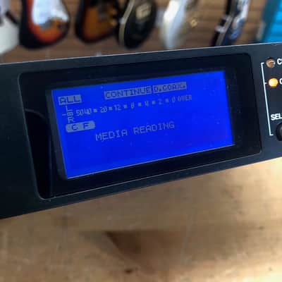 Tascam SS-CDR1 CD Recorder Rack Unit image 2
