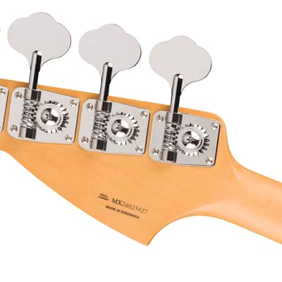 Fender Player II Mustang Bass PJ Maple FB Polar White image 6