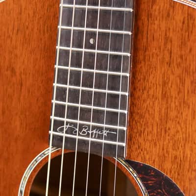Martin 000-JBS Jimmy Buffett Shellback Acoustic Guitar - #87 of 168 with Hardshell Case - Used image 13