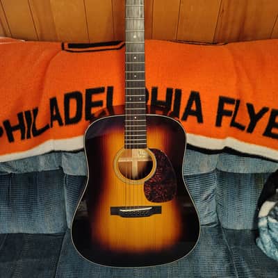 Martin D-18GE Golden Era 2002 - Sunburst image 2