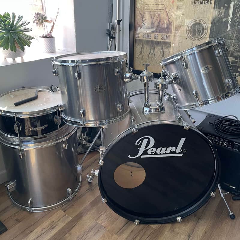 Pearl Forum Series Early 2000's - Silver | Reverb