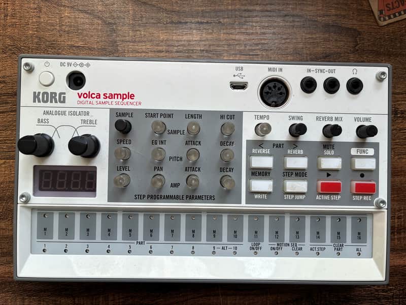 Korg Volca Sample 2 Digital Sample Sequencer 2020 - White image 1