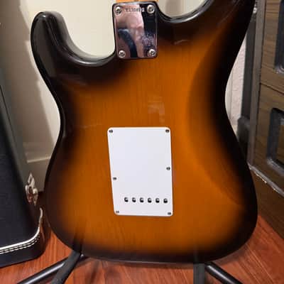 Fender American Vintage '57 Reissue Stratocaster - 2001 image 6
