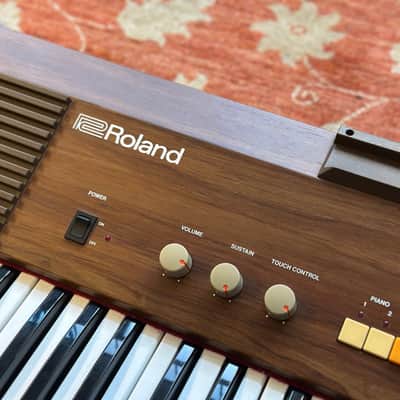 Roland HP-70 Piano Plus image 6