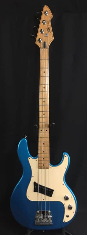1982 Peavey USA T-20 4-String Bass Guitar Frost Blue Metallic w/ OHSC image 1