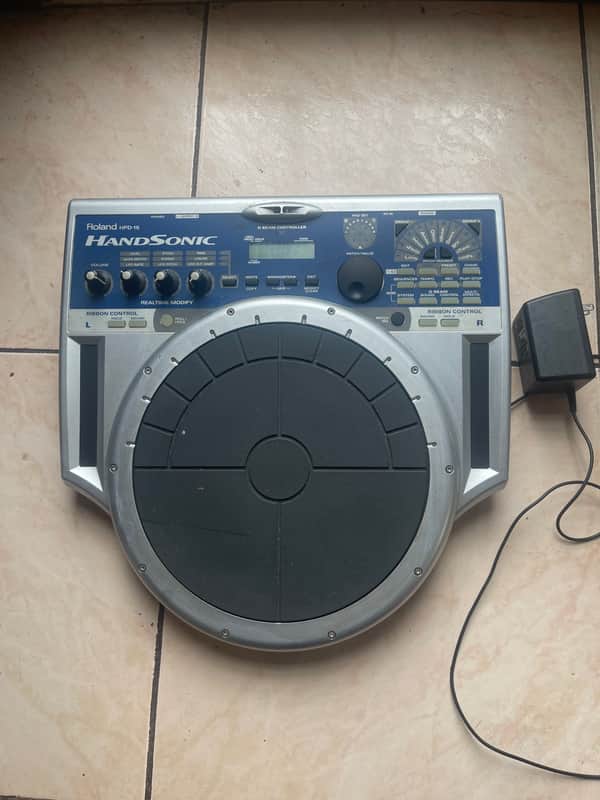 Roland HPD-15 HandSonic Digital Hand Percussion Controller | Reverb