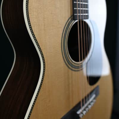Martin Standard Series 00-28 #706 image 12
