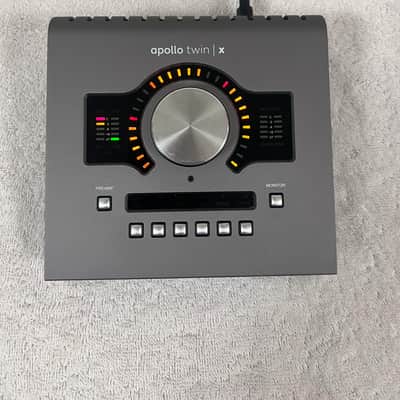Universal Audio Apollo Twin X QUAD Thunderbolt 3 Audio Interface 2022 - Present - Gray image 11