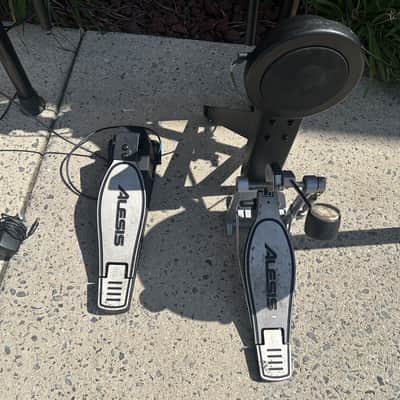 Alesis DM7X Kit Advanced Electronic Drum Set image 3