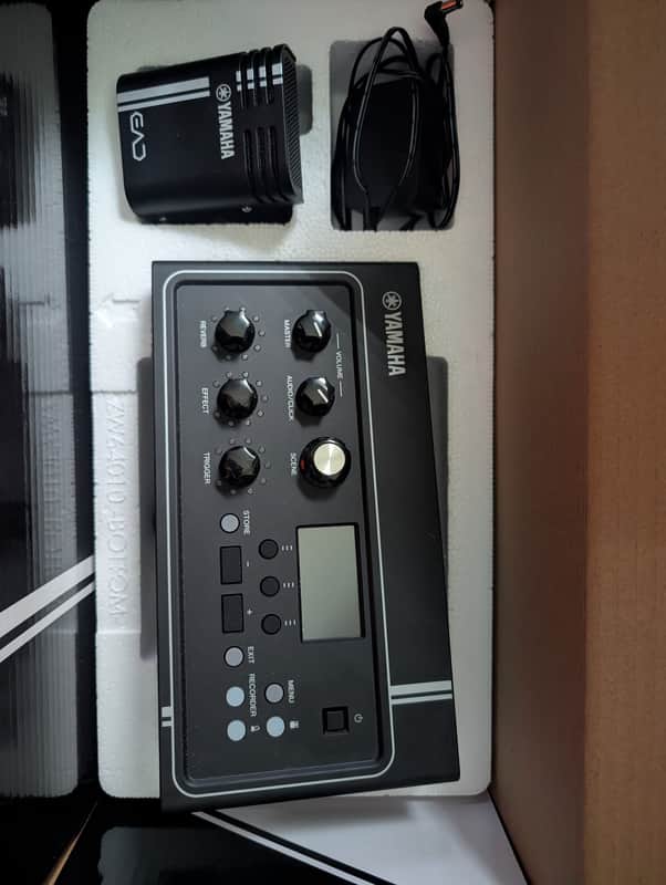 Yamaha EAD10 Drum Module with Mic and Trigger Pickup 2018 - Present - Black image 1