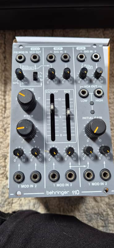 Behringer System 100 110 VCO/VCF/VCA
