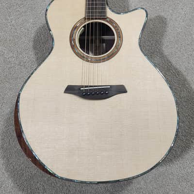 Furch Red Deluxe Gc-SR Spruce and Rosewood Grand Auditorium with Anthem #119407 image 3
