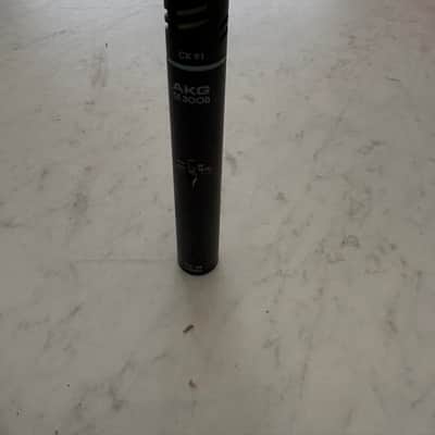 AKG SE300B mic preamp with CK91 capsule image 3