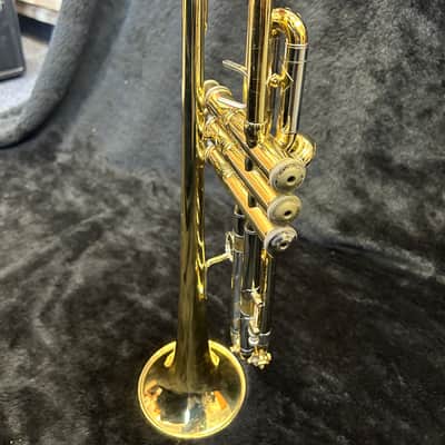 Bach Stradivarius 180L 37 - Large Bore - Lacquer Finish image 2