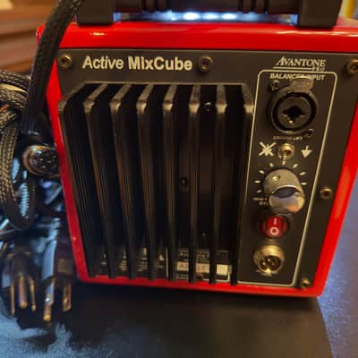 Avantone Pro Active MixCubes (Pair) 2014 - Present - Red image 3