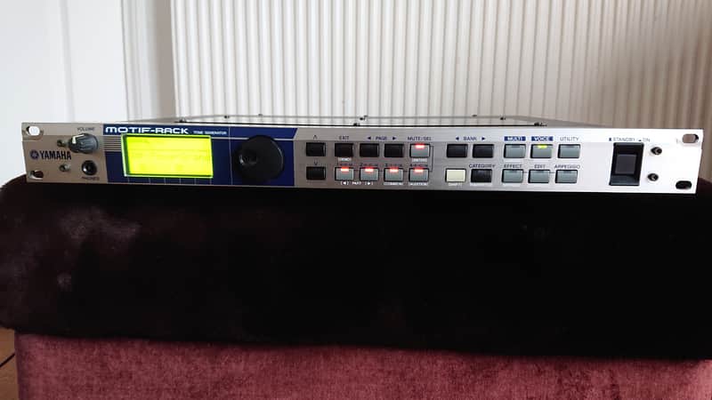 Yamaha Motif Rack Tone Generator 2000s - Gray image 1