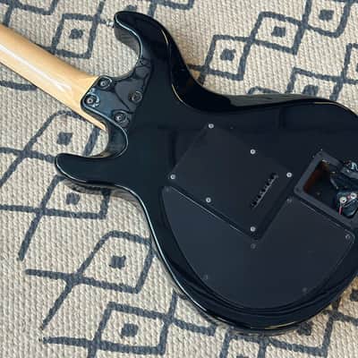 Line 6 Variax 700 Solid Body Modelling Electric image 5