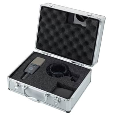 AKG C414 XLS - Large Diaphram Condenser Microphone, with Case, Shockmount & Wind Screen image 15
