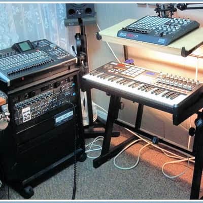 On-Stage Heavy Duty Folding-Z Keyboard Stand image 6