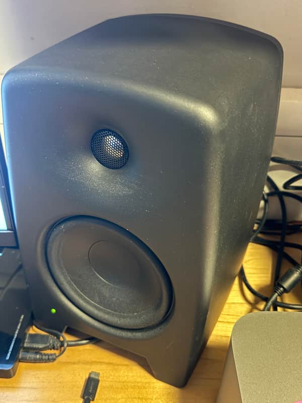 Genelec M030 Active Studio Monitors (Pair) image 1