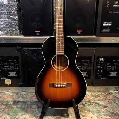 The Loar LO-215 (2012), Small Body, 0-Model Acoustic Guitar image 3