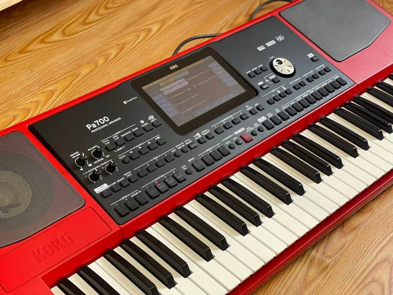 Korg Pa700 Professional Arranger - Standard 2017 - Present - Red image 1