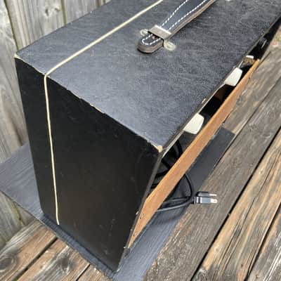 Silvertone Model 1471 5-Watt 1x8 Guitar Combo Early 1960s - Black with White Grille image 8