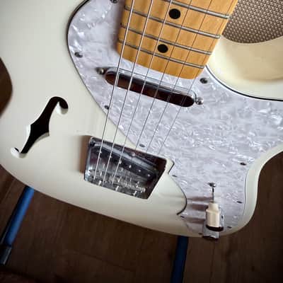 Fender AVRI American Vintage '69 Telecaster Thinline Reissue image 5