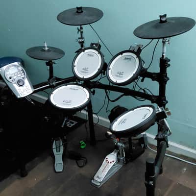 Roland TD-15K V-Drum Kit with Mesh Pads 2010s - Black image 2