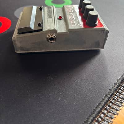 DOD Corrosion FX70C - Red Label 1997-1998 - Red, Silver, Worn Patina image 4