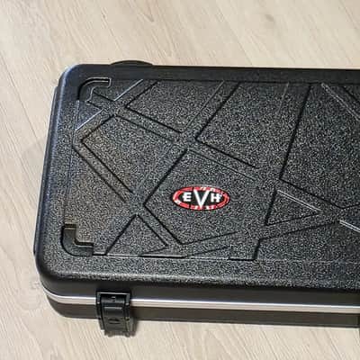 EVH Wolfgang Special SKB Case image 4