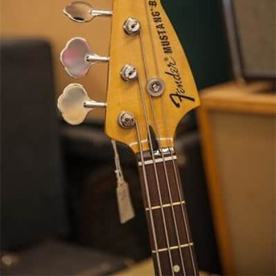 Fender Pawn Shop Mustang Bass (Olympic White) image 2