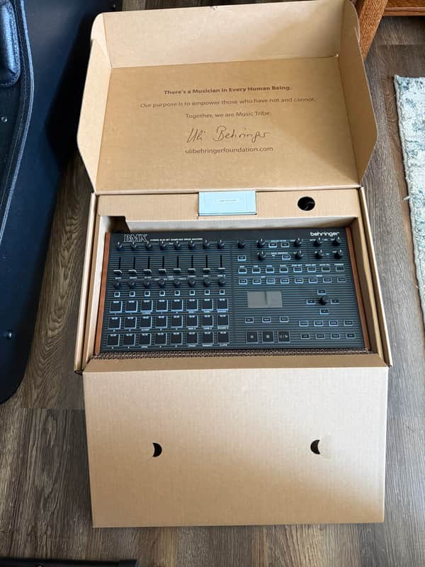 Behringer BMX 8/12-Bit Sampling Drum Machine 2026 - Present - Black / Blue image 1