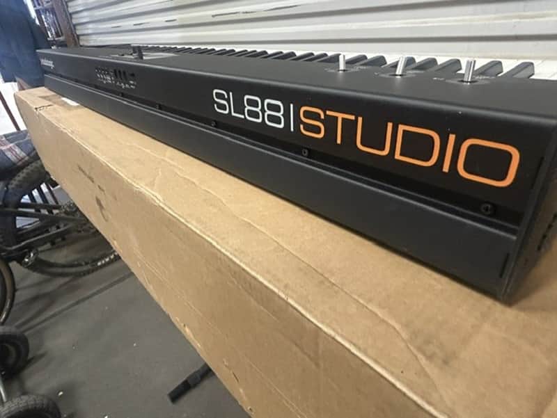 Studiologic SL88 Studio Hammer Action 88-Key MIDI Controller 2010s - Black image 1