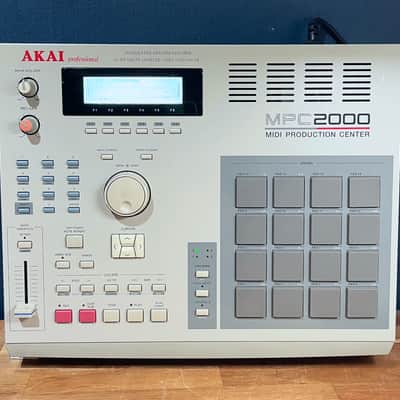 Akai MPC2000 MIDI Production Center - Grey