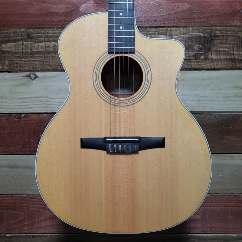 Taylor 214ce with ES2 Electronics 2021 Natural | Reverb
