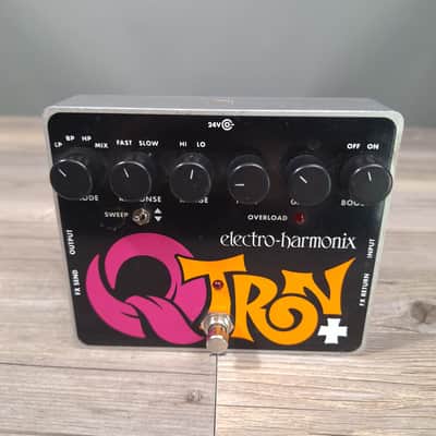 Electro-Harmonix Q-Tron Plus Envelope Filter with Effects Loop (USED)