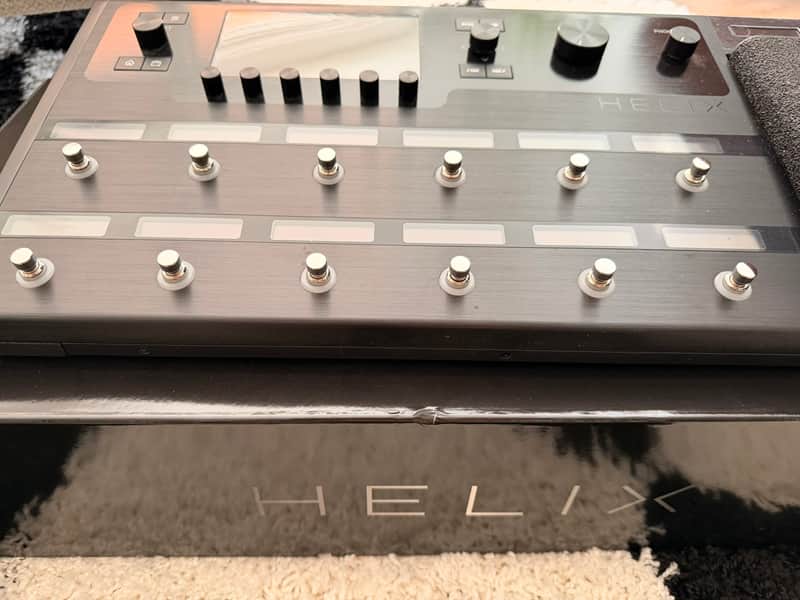 Line 6 Helix Floor 2015 - Present - Black image 1