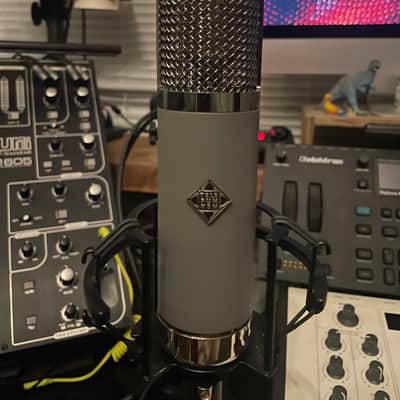 Telefunken TF51 Large Diaphragm Multipattern Tube Condenser