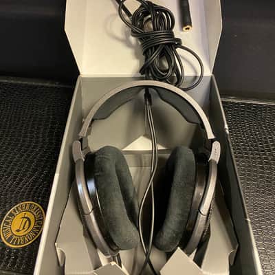 Sennheiser HD 650 Reference Headphones 2010s - Black image 3