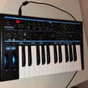 Novation Bass Station II 25-Key Monophonic Synthesizer 2013 - Present - Black