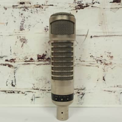 Electro-Voice RE27N/D Cardioid Dynamic Broadcast Microphone W/ Suspension Mount image 5